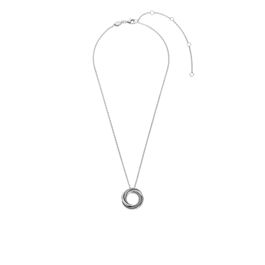 Twist Circle Necklace