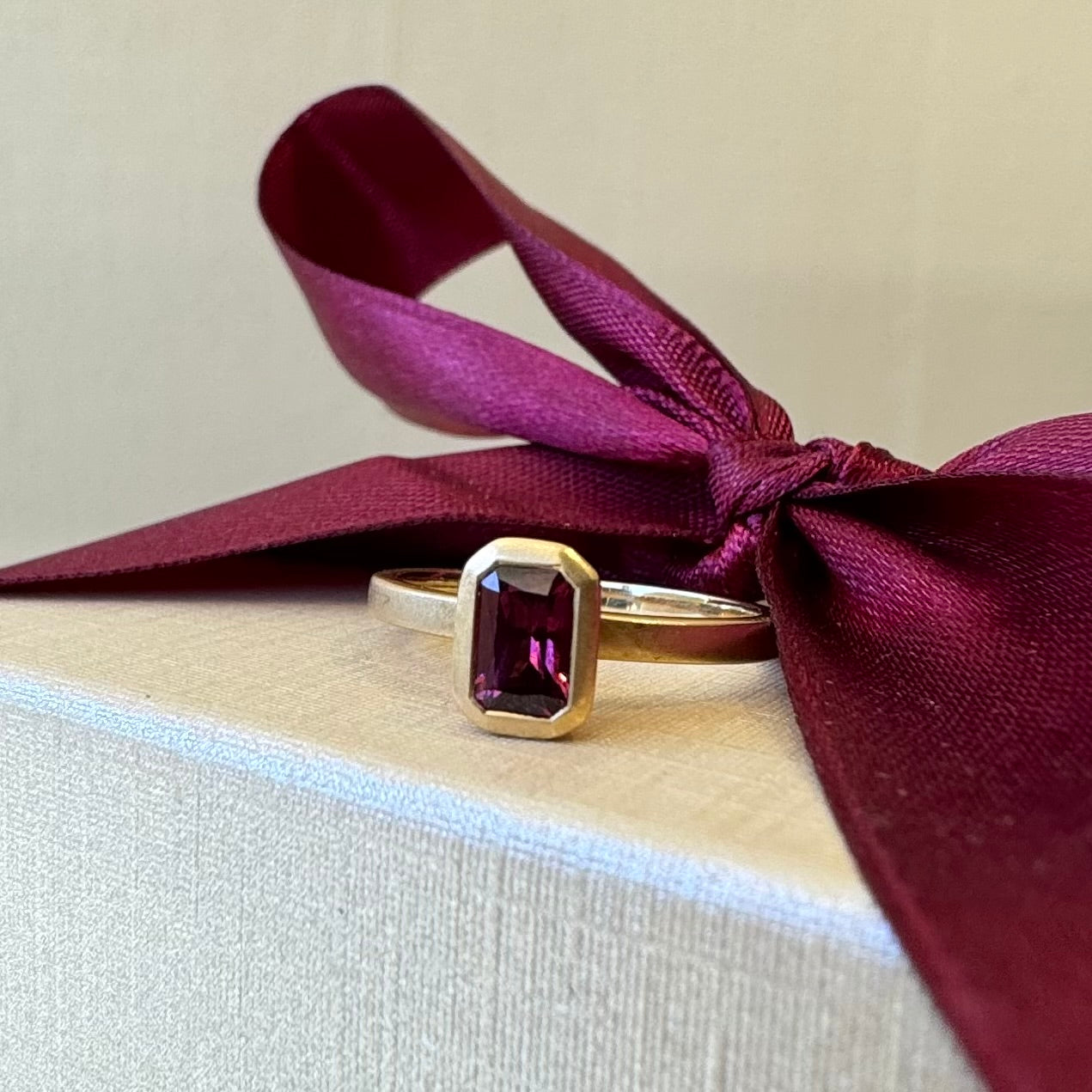Rhodolite Garnet Yumdrop