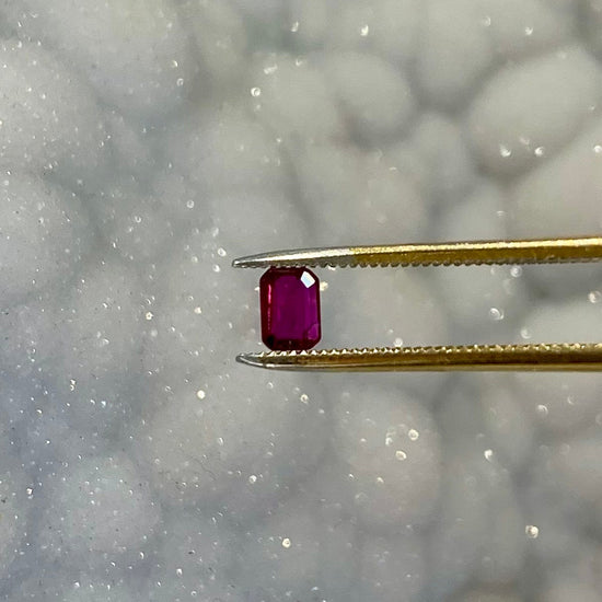 Ruby Emerald Cut,0.27ct