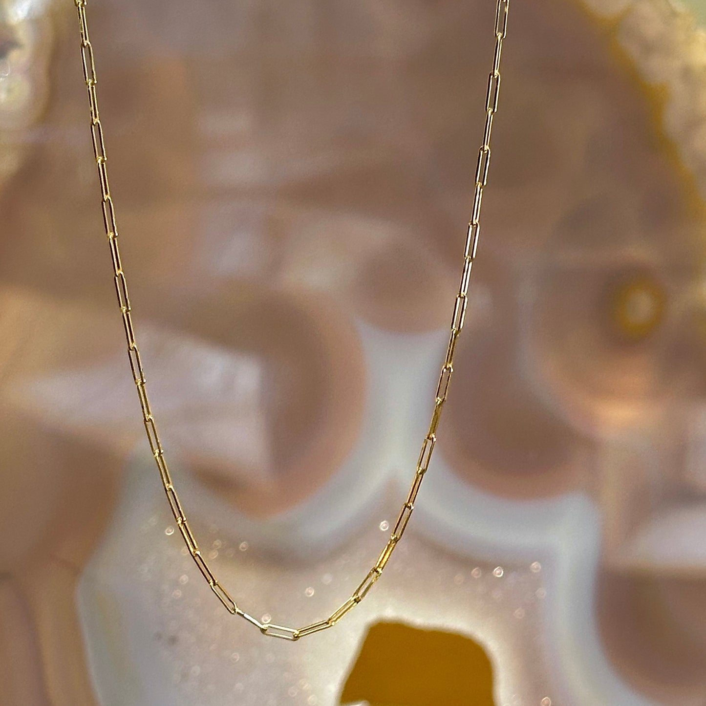 Elongated Paperclip Chain