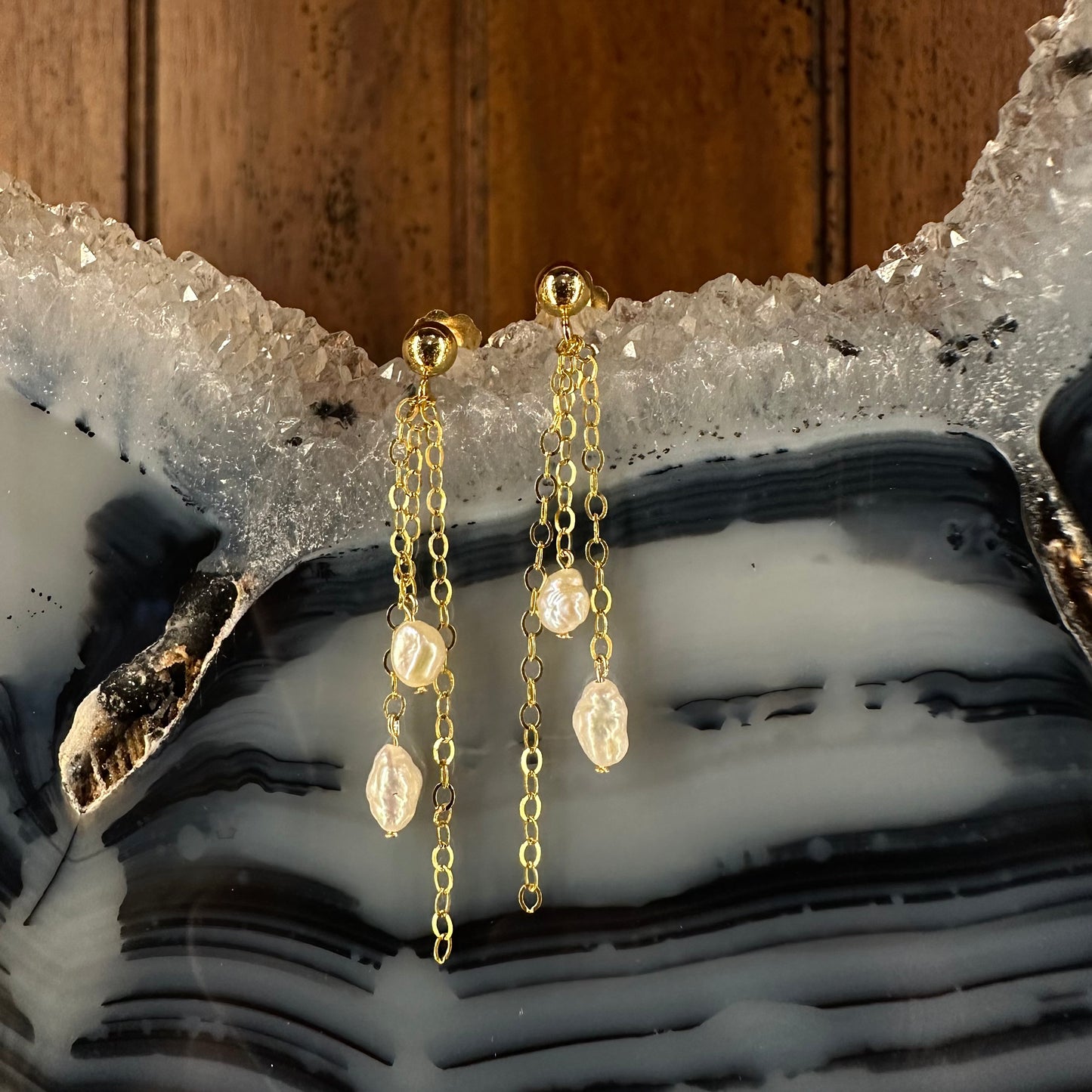 Pearl and Chain Dangle Stud Earring