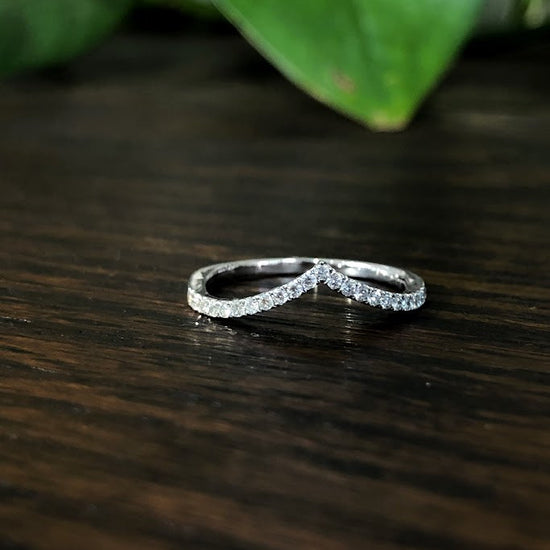 "Gigi" Chevron Diamond Band