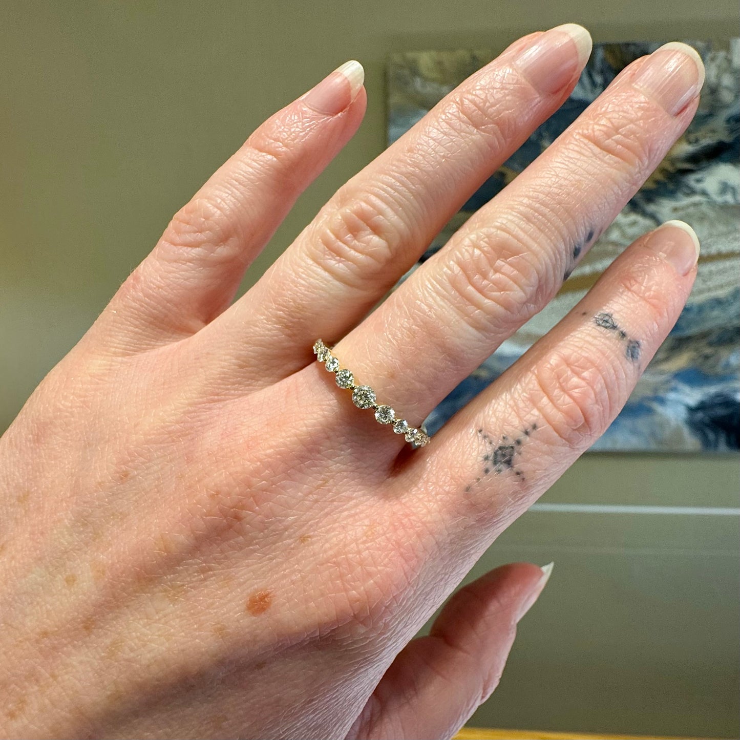 Eleven Stone Graduating Diamond Ring