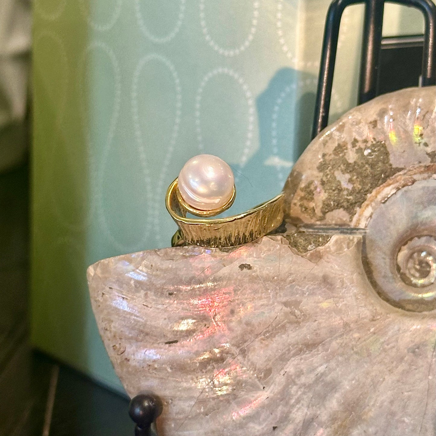 "Seaweed" Pearl Ring