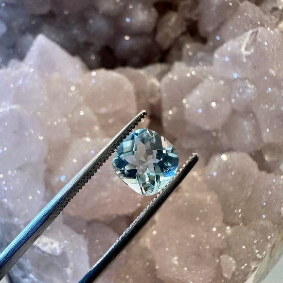 Sky Blue Topaz, 2.43ct