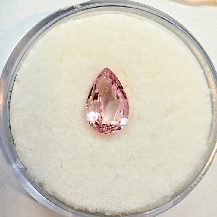 Padparadscha Sapphire, 1.48cts