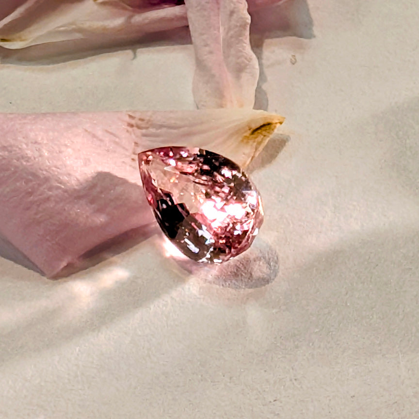 Padparadscha Sapphire, 1.48cts