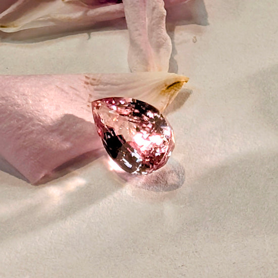 Padparadscha Sapphire, 1.48cts
