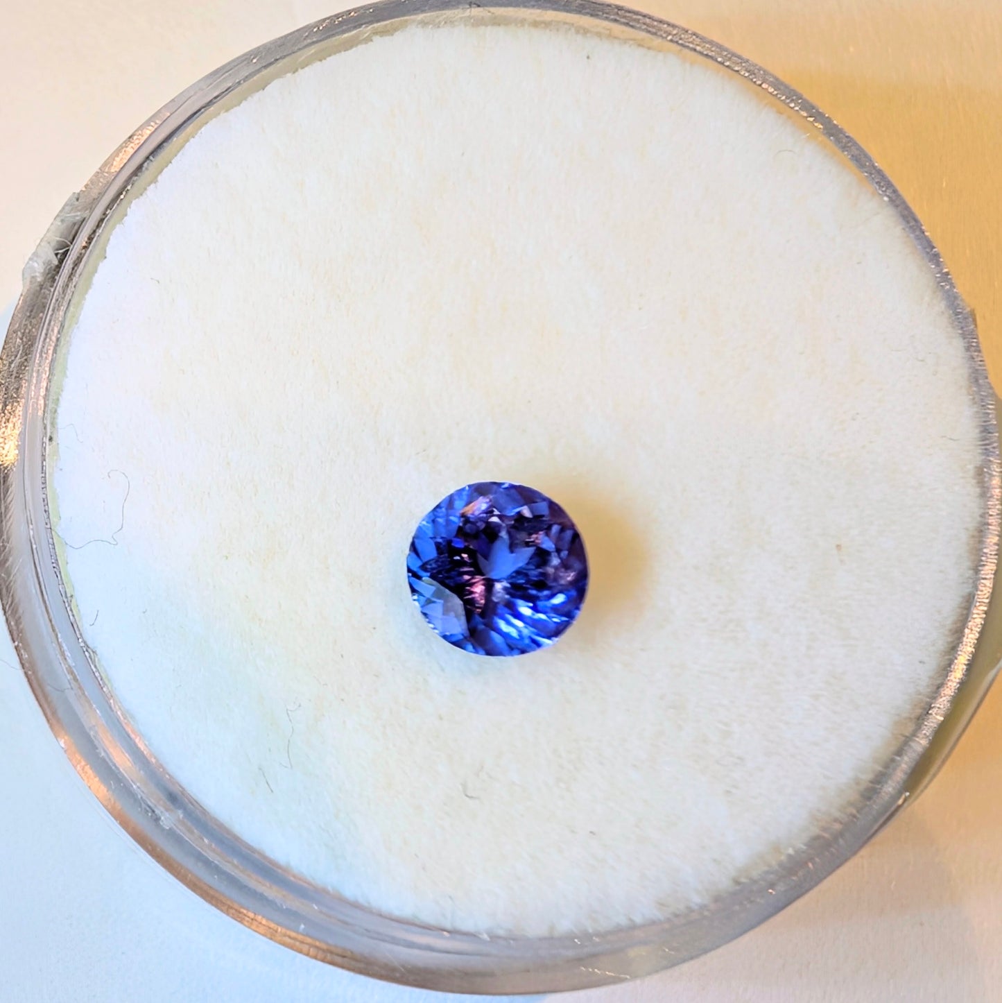 Round Tanzanite