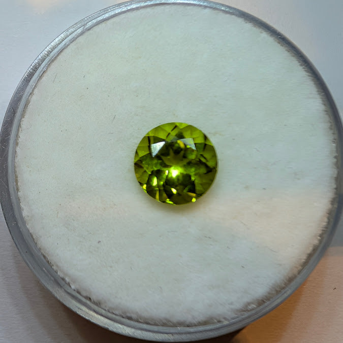 Round Peridot
