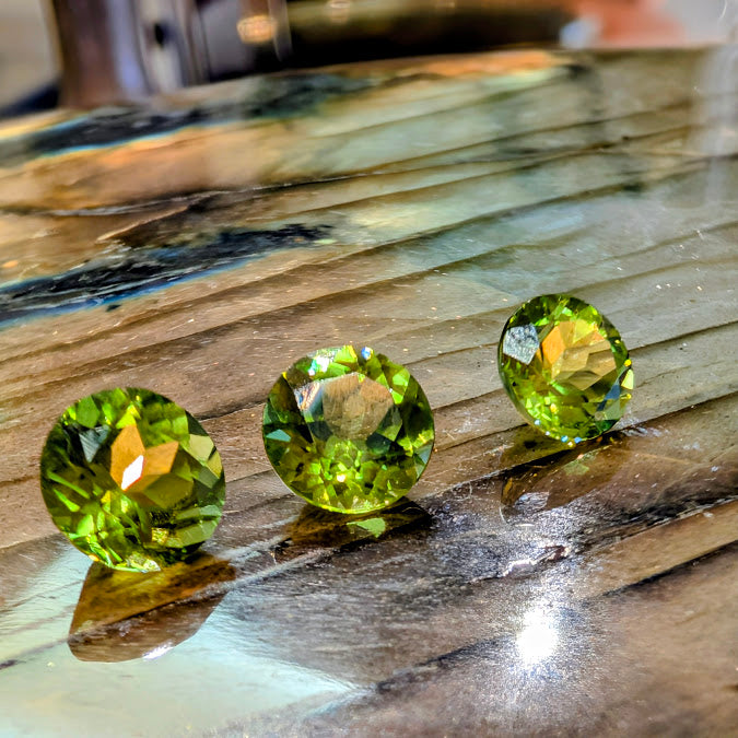 Round Peridot