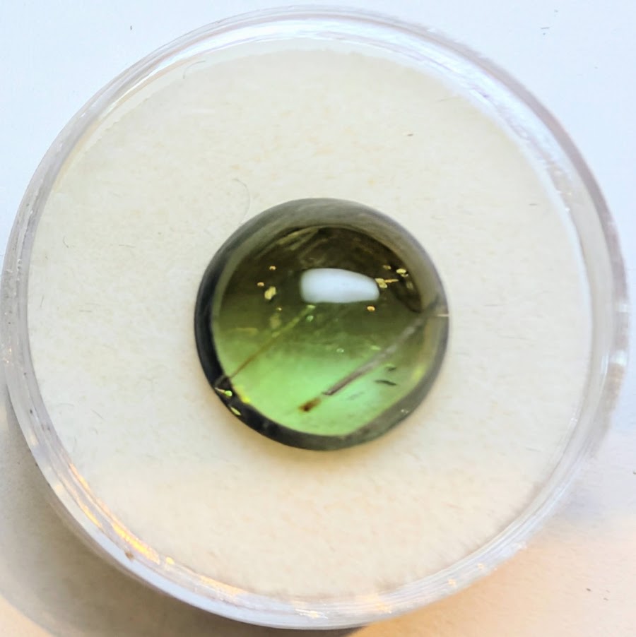 Tourmaline Cabochon, 6.29cts