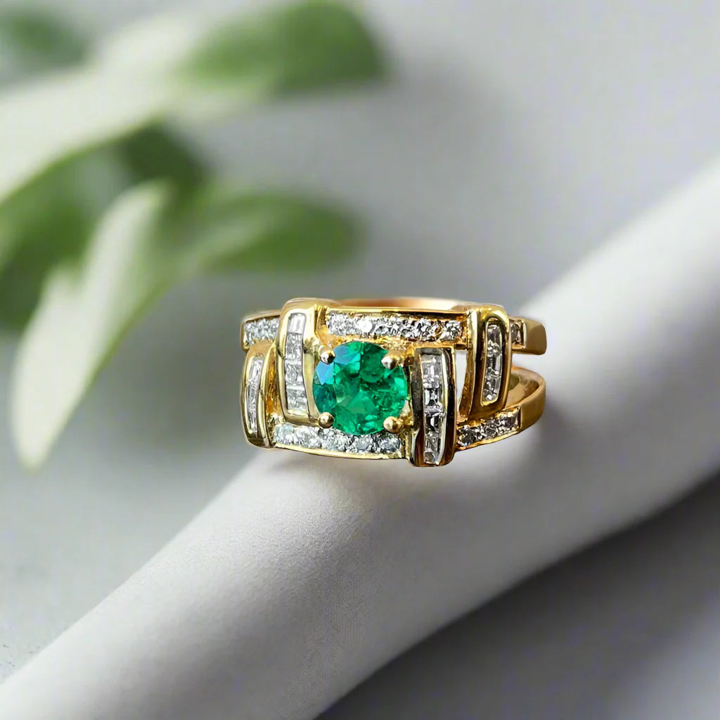 Zoma Color Emerald and Diamond Ring