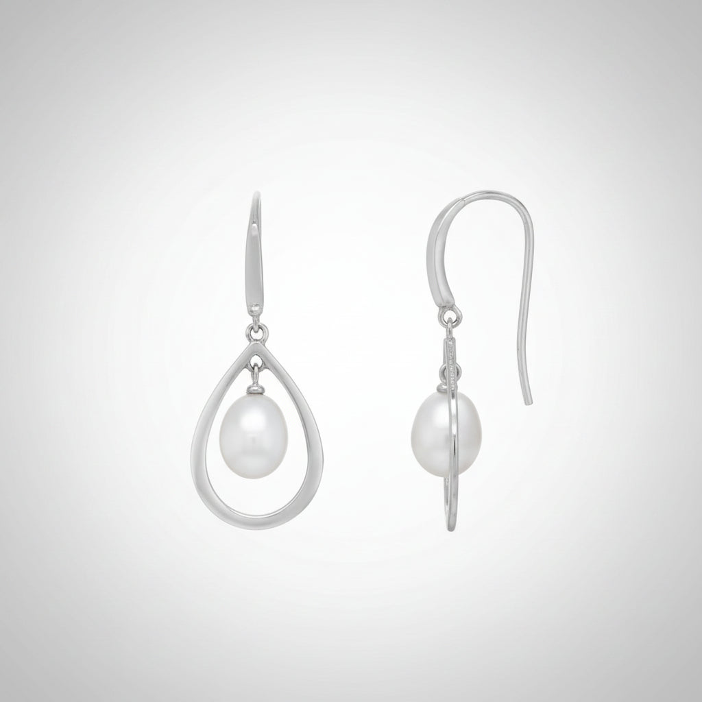 Fresh Water Pearl Dangle Earrings