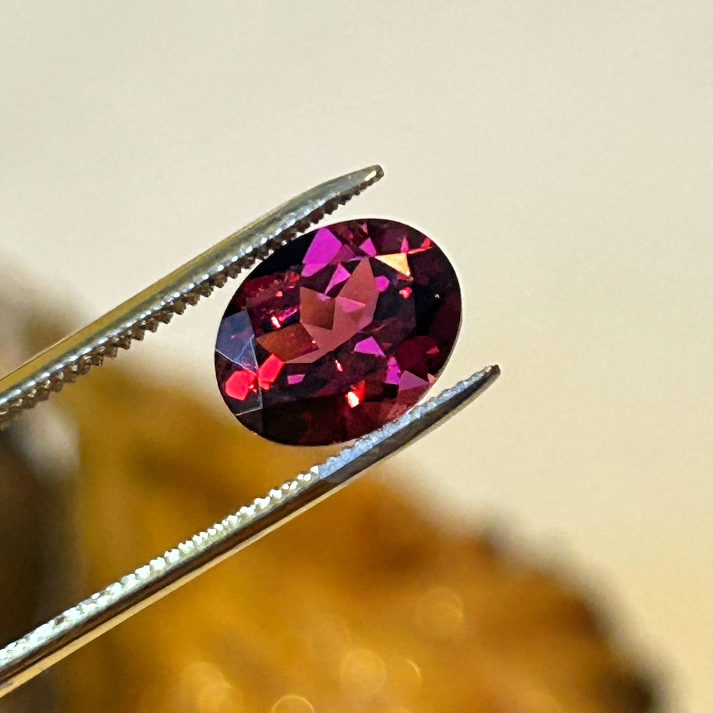 Rhodolite Garnet, 2.34CT