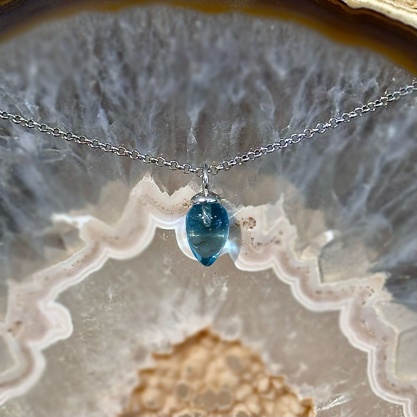 "Pendulum" pendant