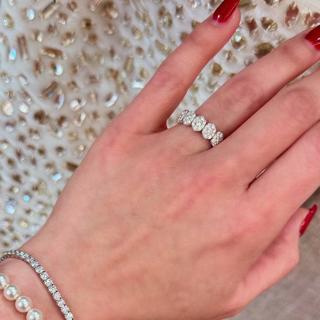 Oval Halo Diamond Ring