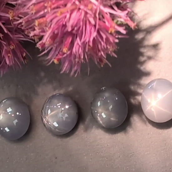 Load and play video in Gallery viewer, Oval Star Sapphire
