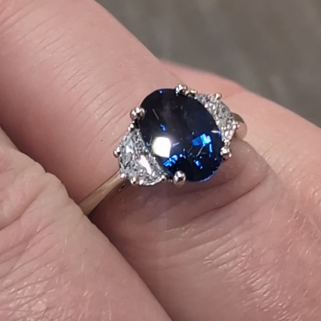 "Lucia" Three Stone Ring