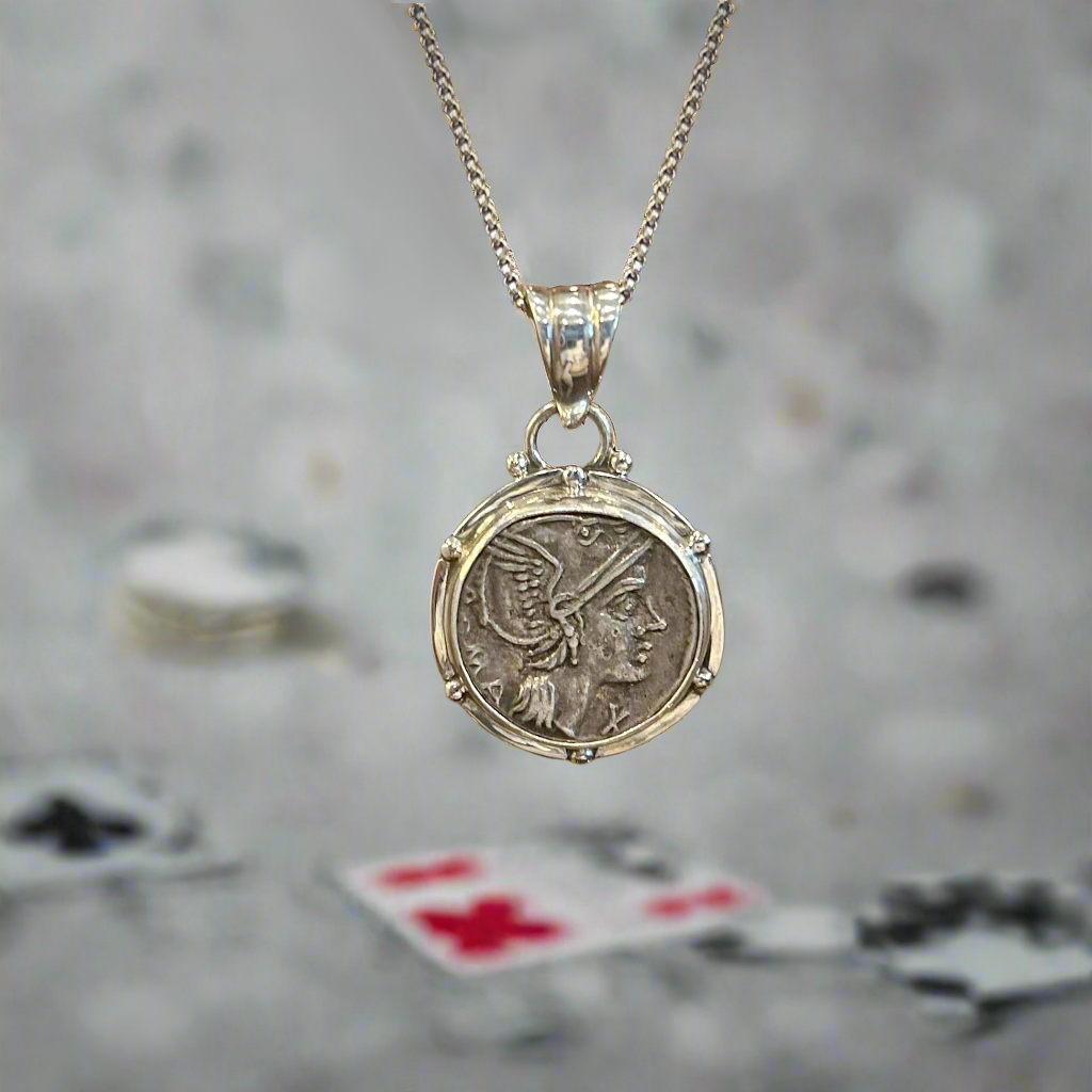 L Flaminus Chilo Pendant