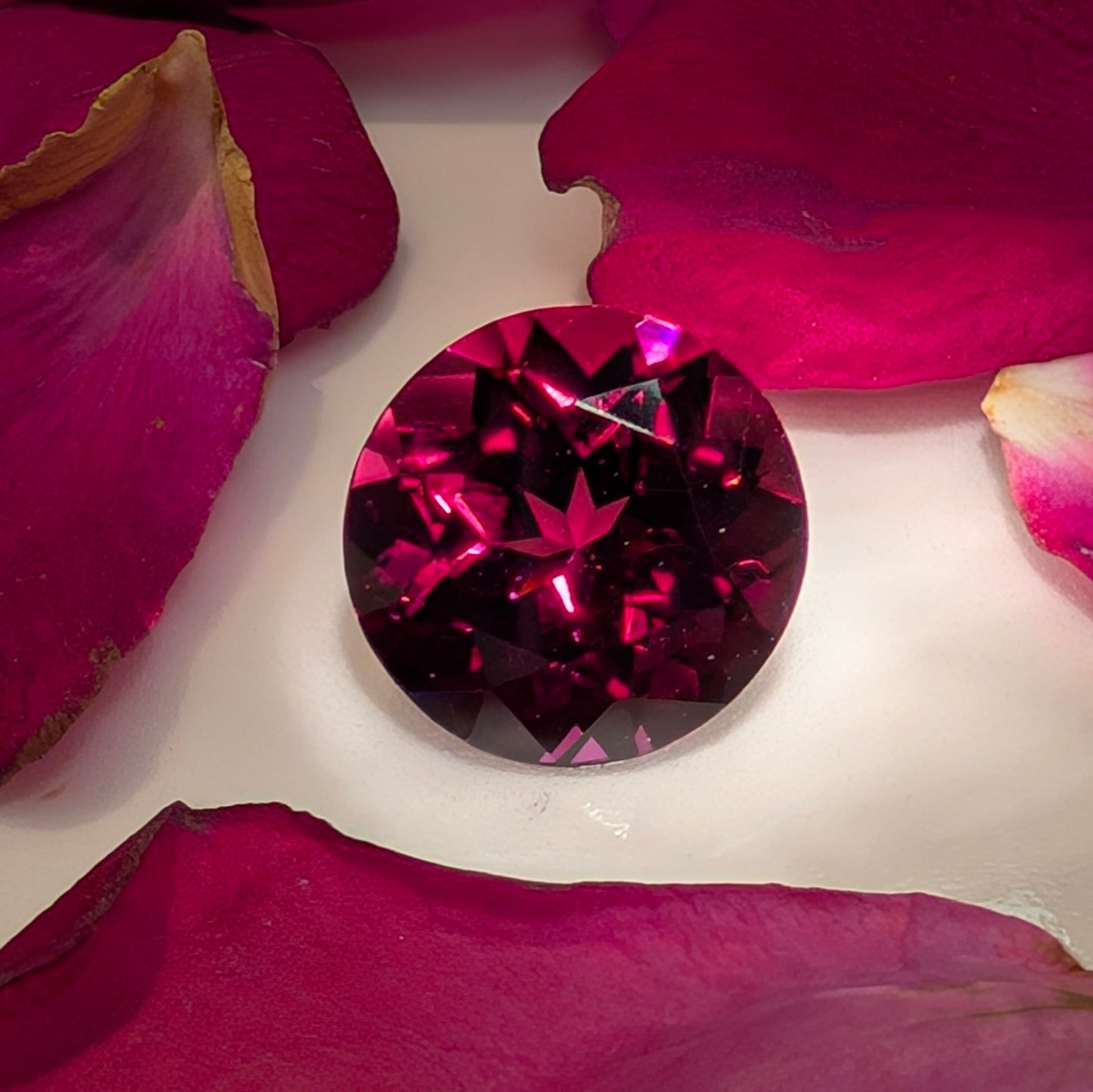 Rhodolite Garnet, 7.83cts