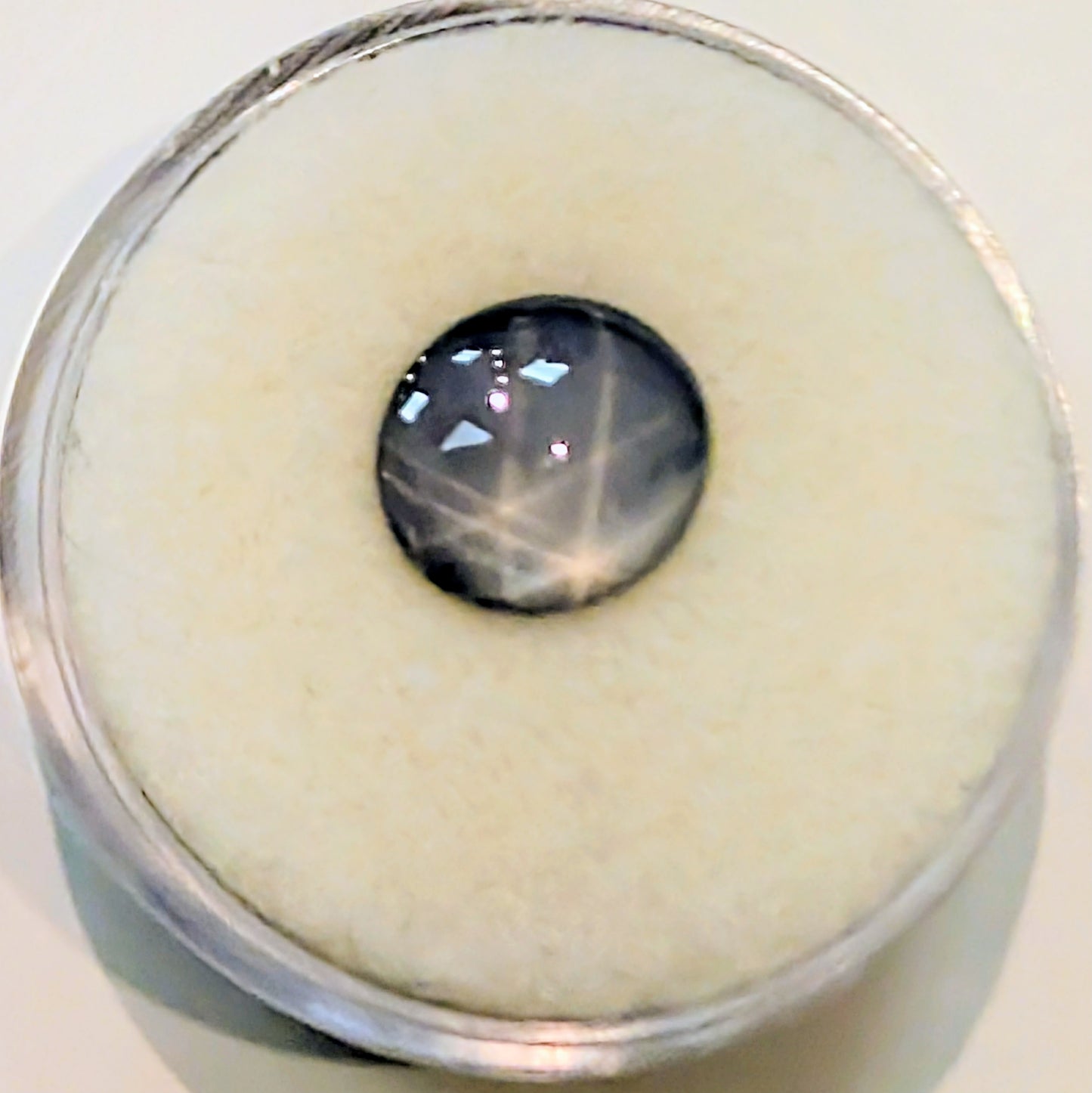 Oval Star Sapphire