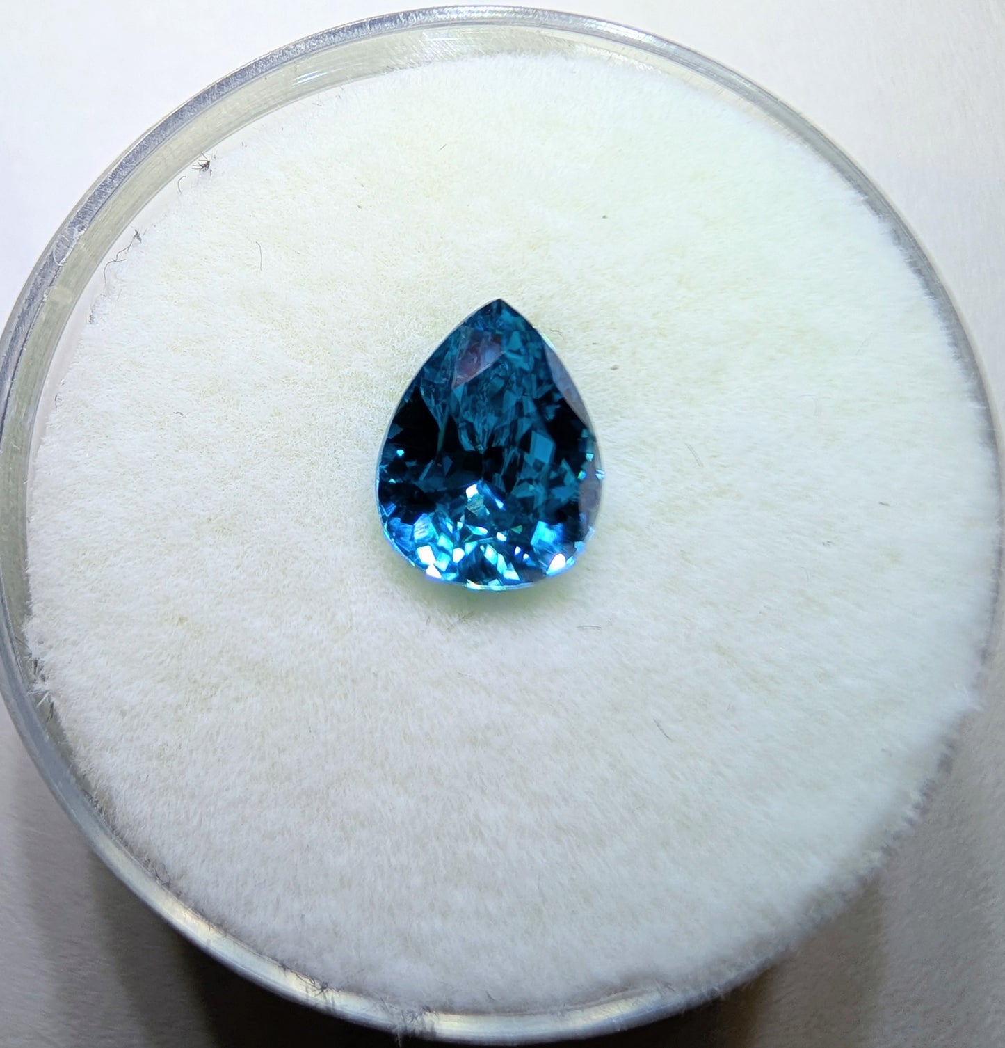 Pear Blue Zircon, 2.00cts