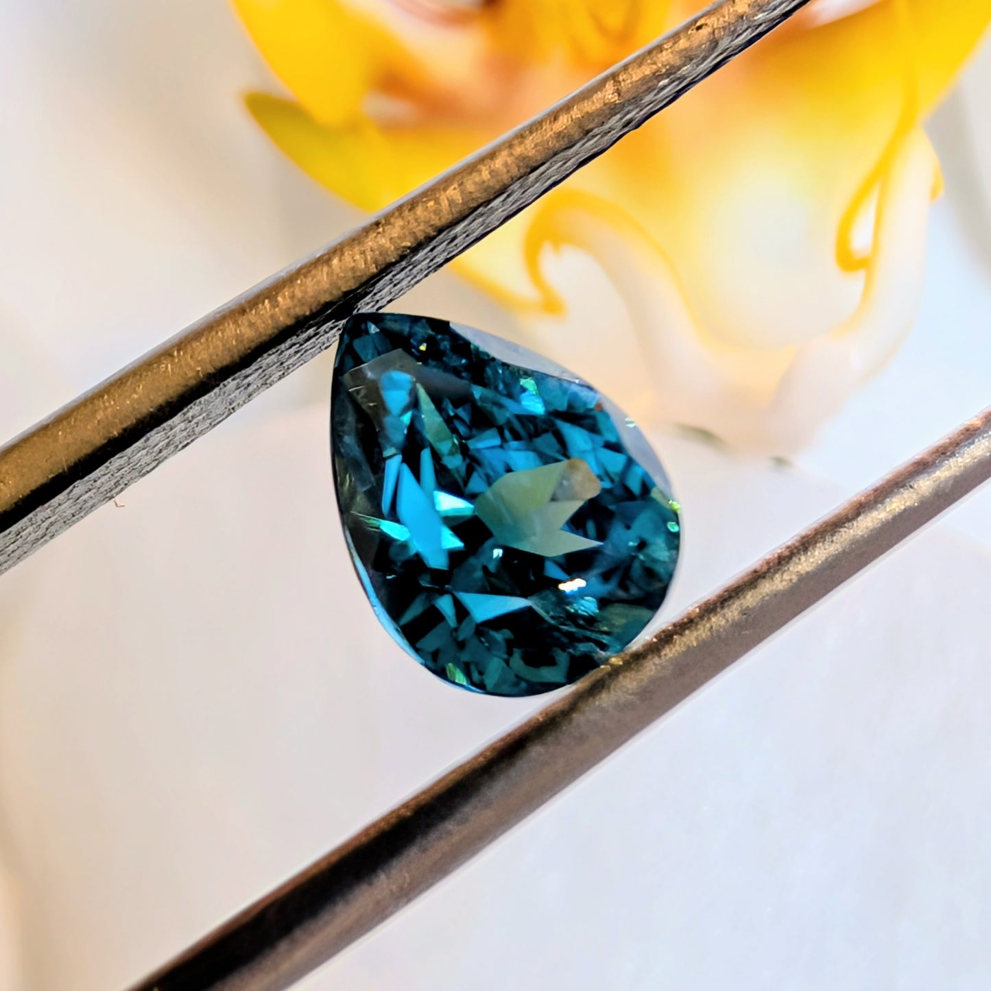 Pear Blue Zircon, 2.00cts