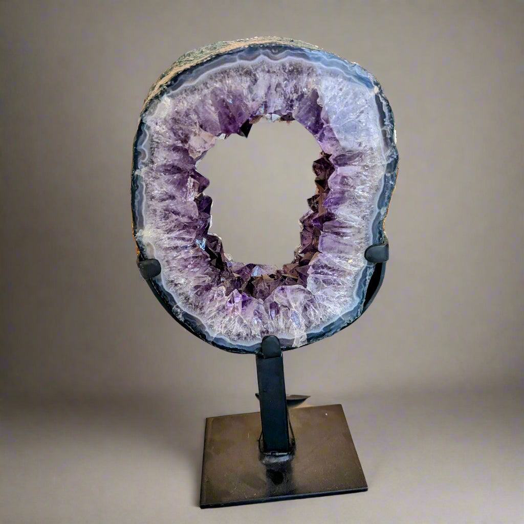Amethyst Geode Circle