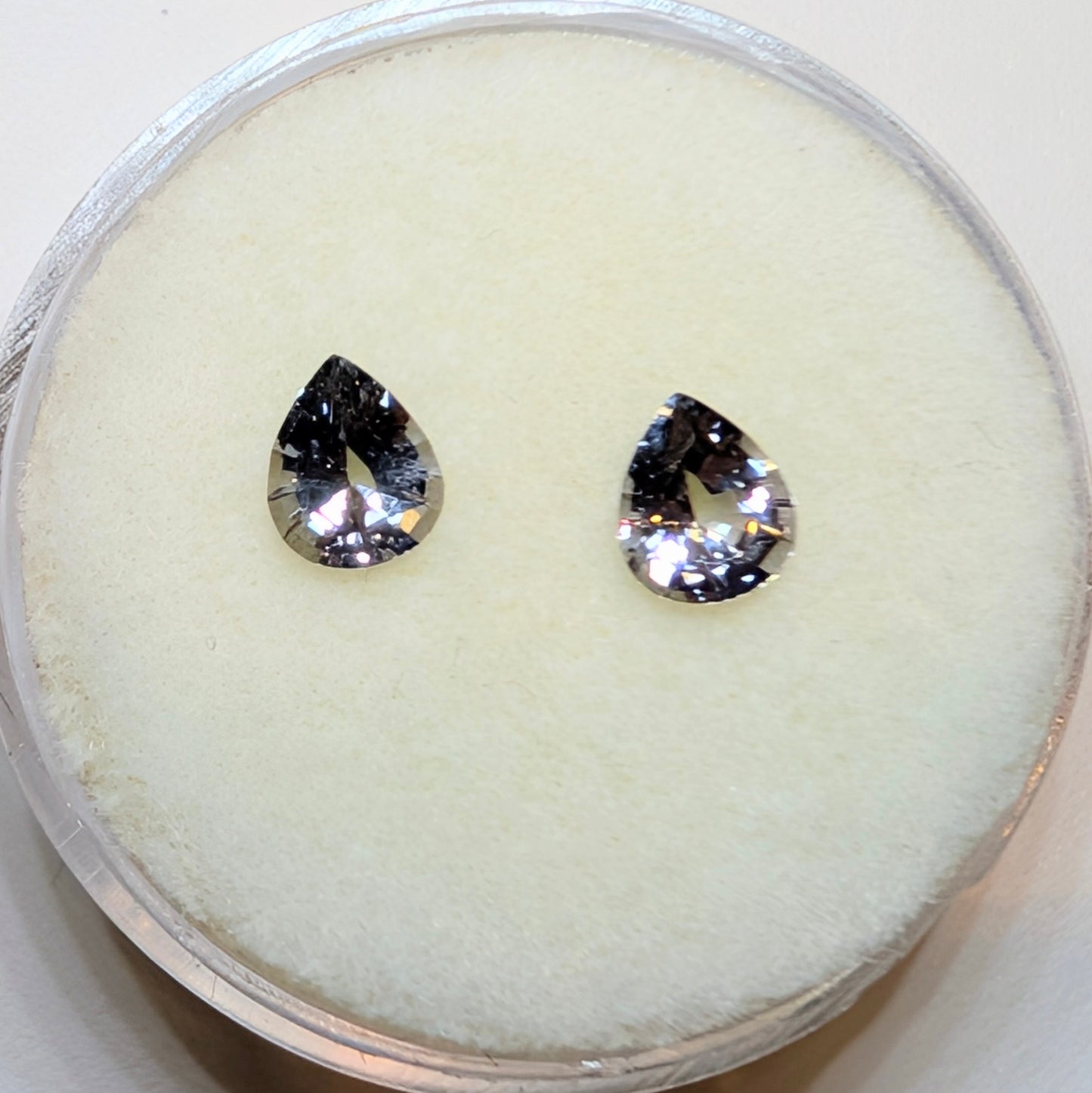 Grey Spinel Pair  2=0.82ct
